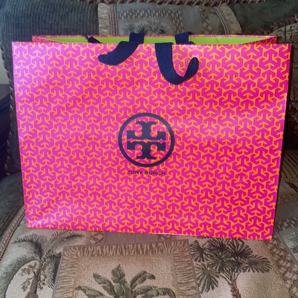 Authentic Large-Sized Tory Burch Shopping Bag - Picture 3 of 7